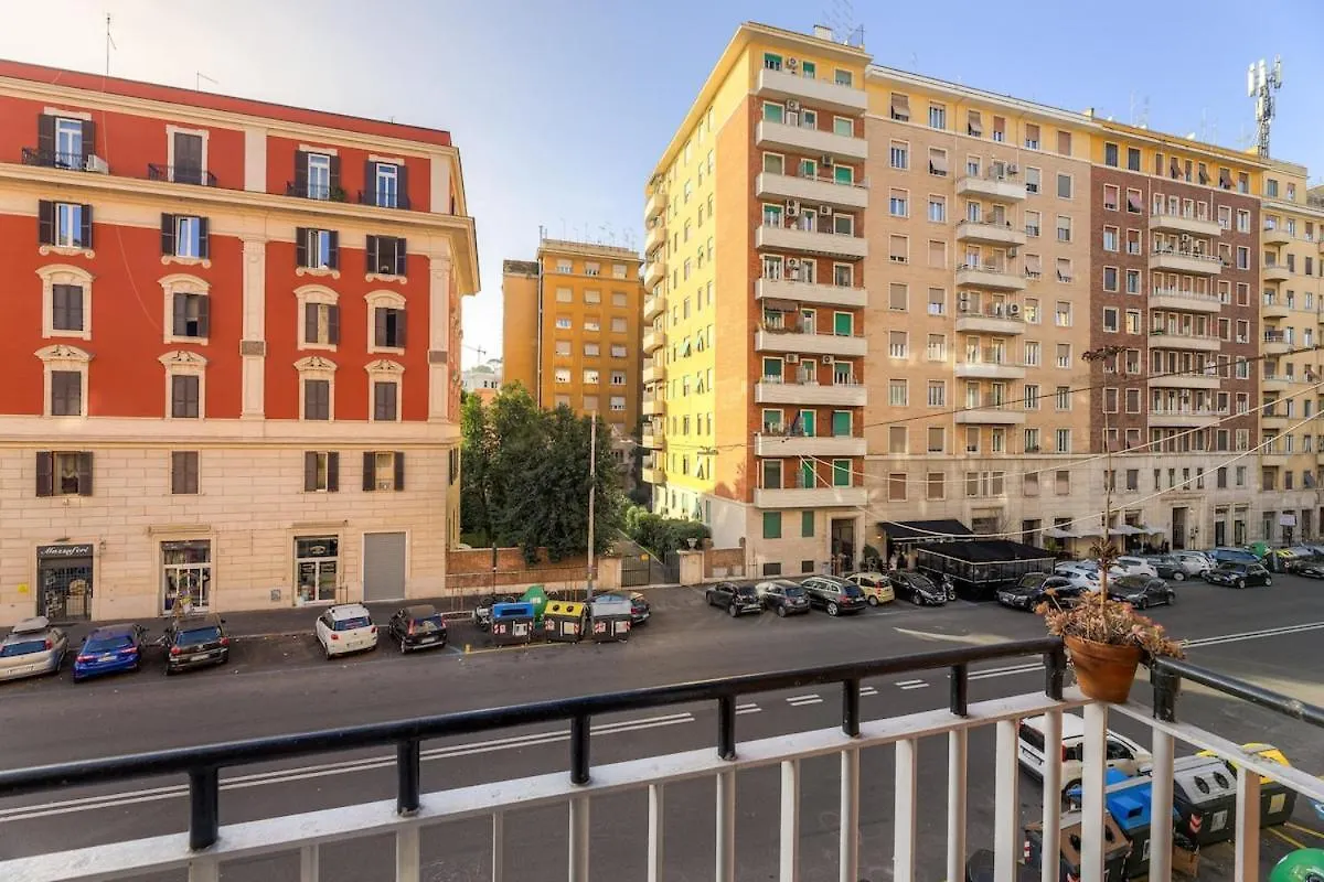 Giuliana Apartment Vatican Rome